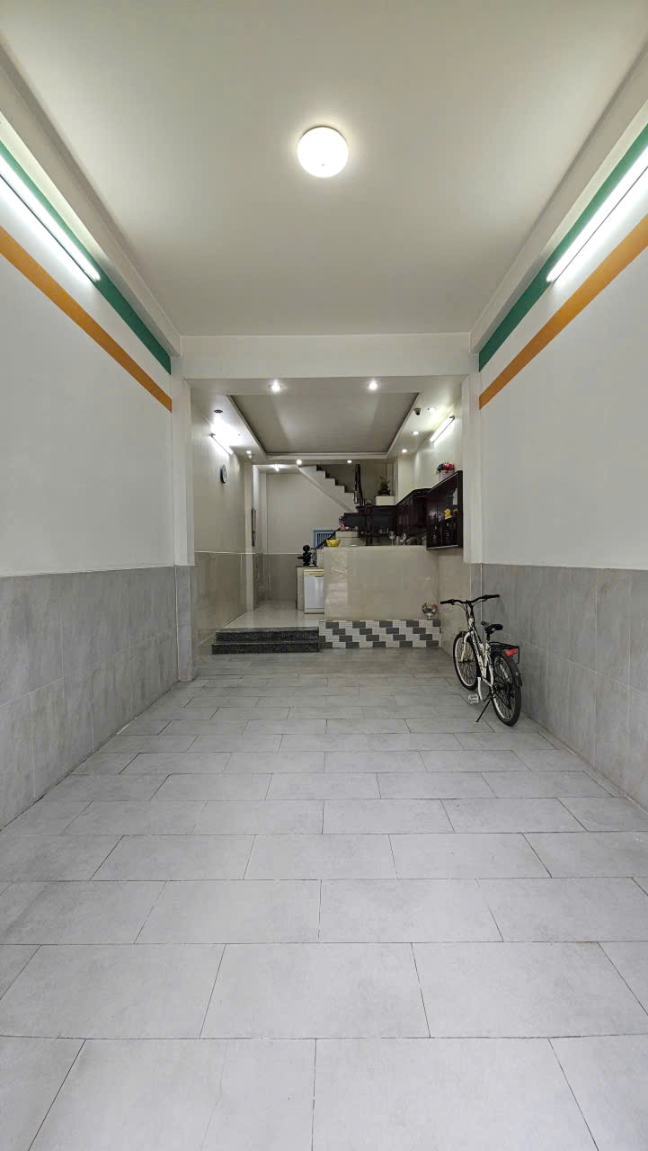 Mặt tiền đường nhựa 10m nội khu chợ Phạm Thế Hiển vỉa hè rộng