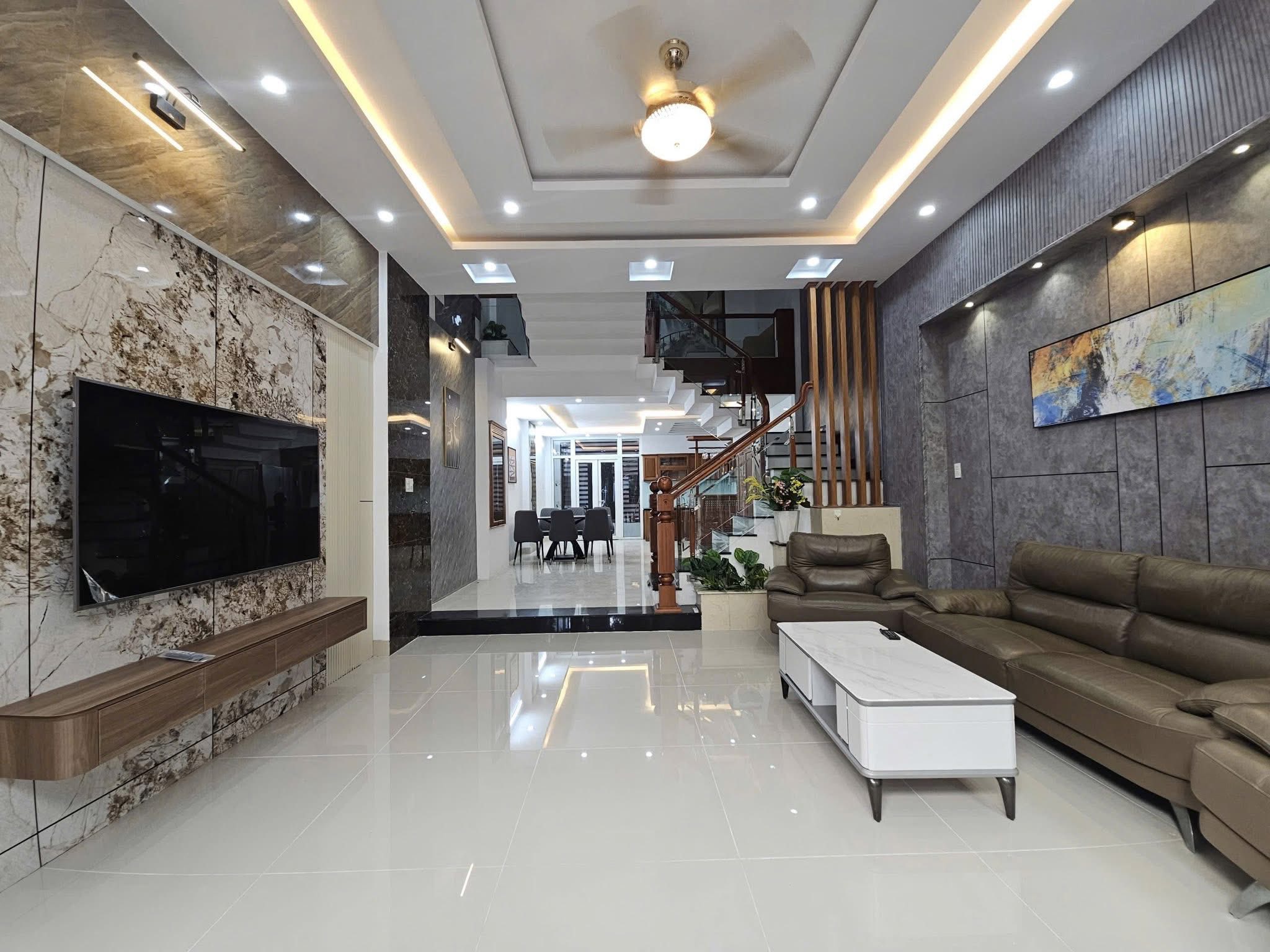 SIÊU PHẨM NHÀ 3 TẦNG FULL NỘI THẤT – ĐẶNG HUY TÁ – 85M²
