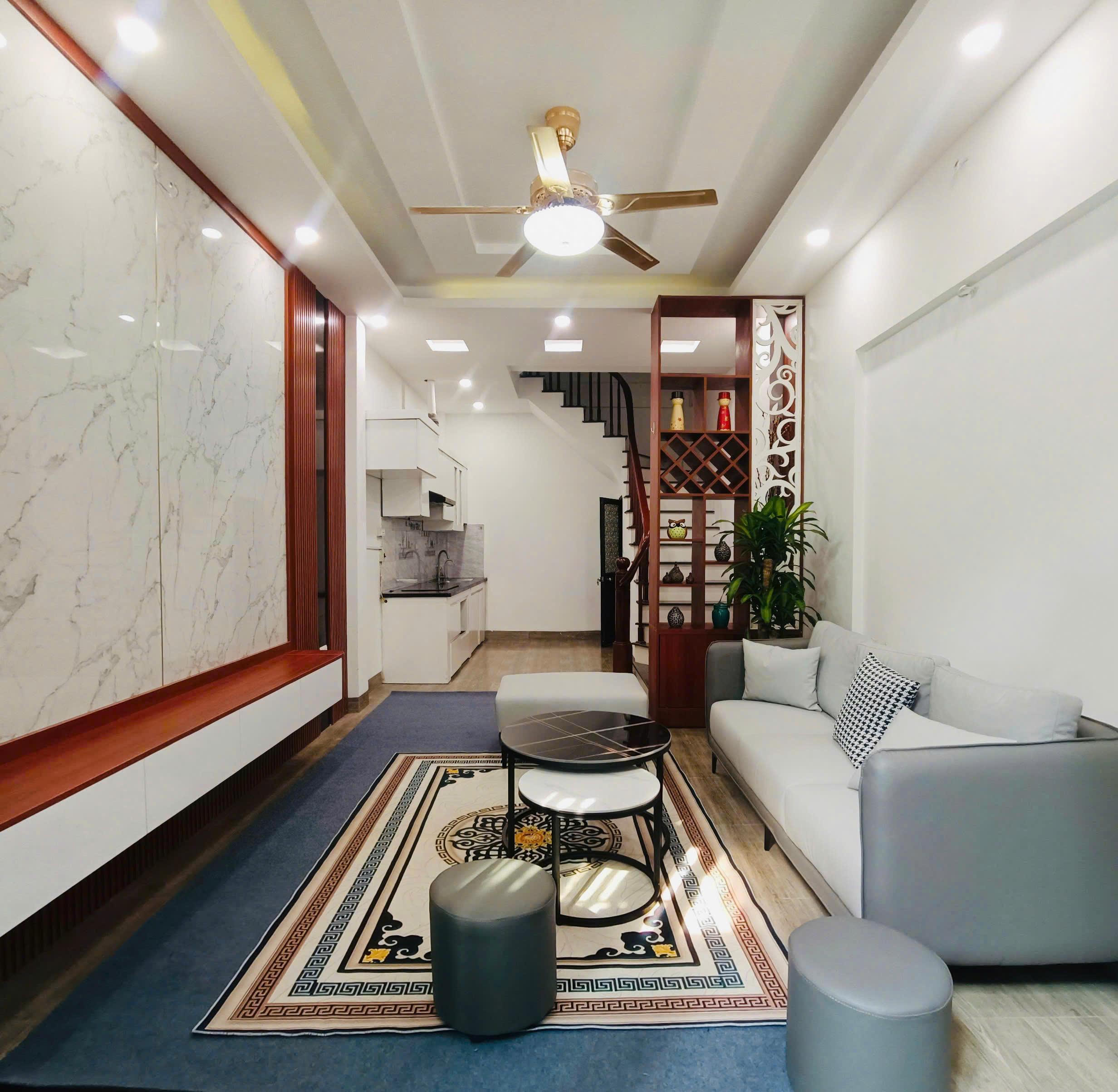 Nhà phố Lụa Vạn Phúc 4.5T x 30m2, full đồ về ở luôn. Giá 8.x tỷ