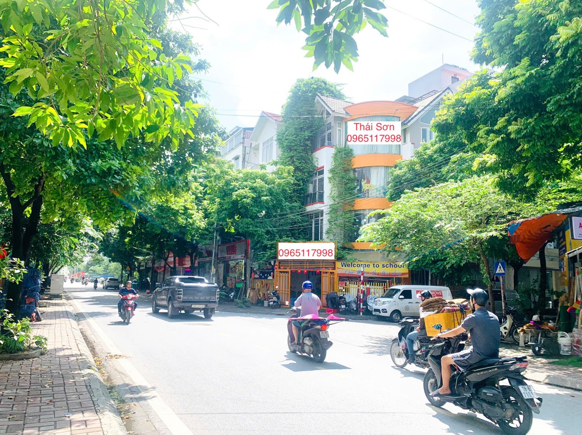 CỰC HIẾM - BÁN GẤP CĂN GÓC MẶT PHỐ TRUNG VĂN - KĐT TRUNG VĂN VINACONEX 3 - KINH DOANH CỰC TỐT