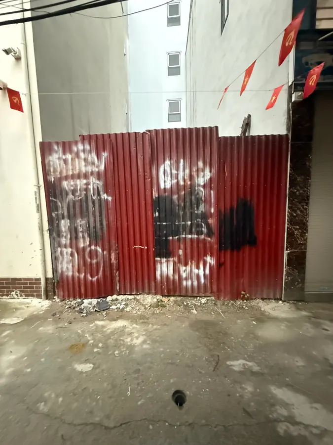 Bán 42.3m2 đất Tư Đình - ngõ ô tô vào đất, thông, cách đường lớn 10m - giá hấp dẫn