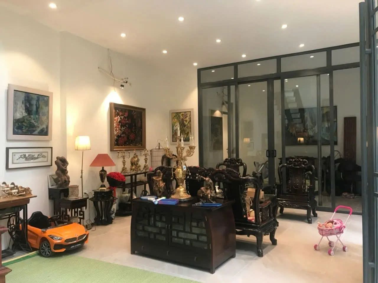 YÊN THẾ – PHÂN LÔ CÁN BỘ – Ô TÔ ĐỖ CỬA – MẶT TIỀN KHỦNG 10M – KINH DOANH APARTMENT CỰC VIP