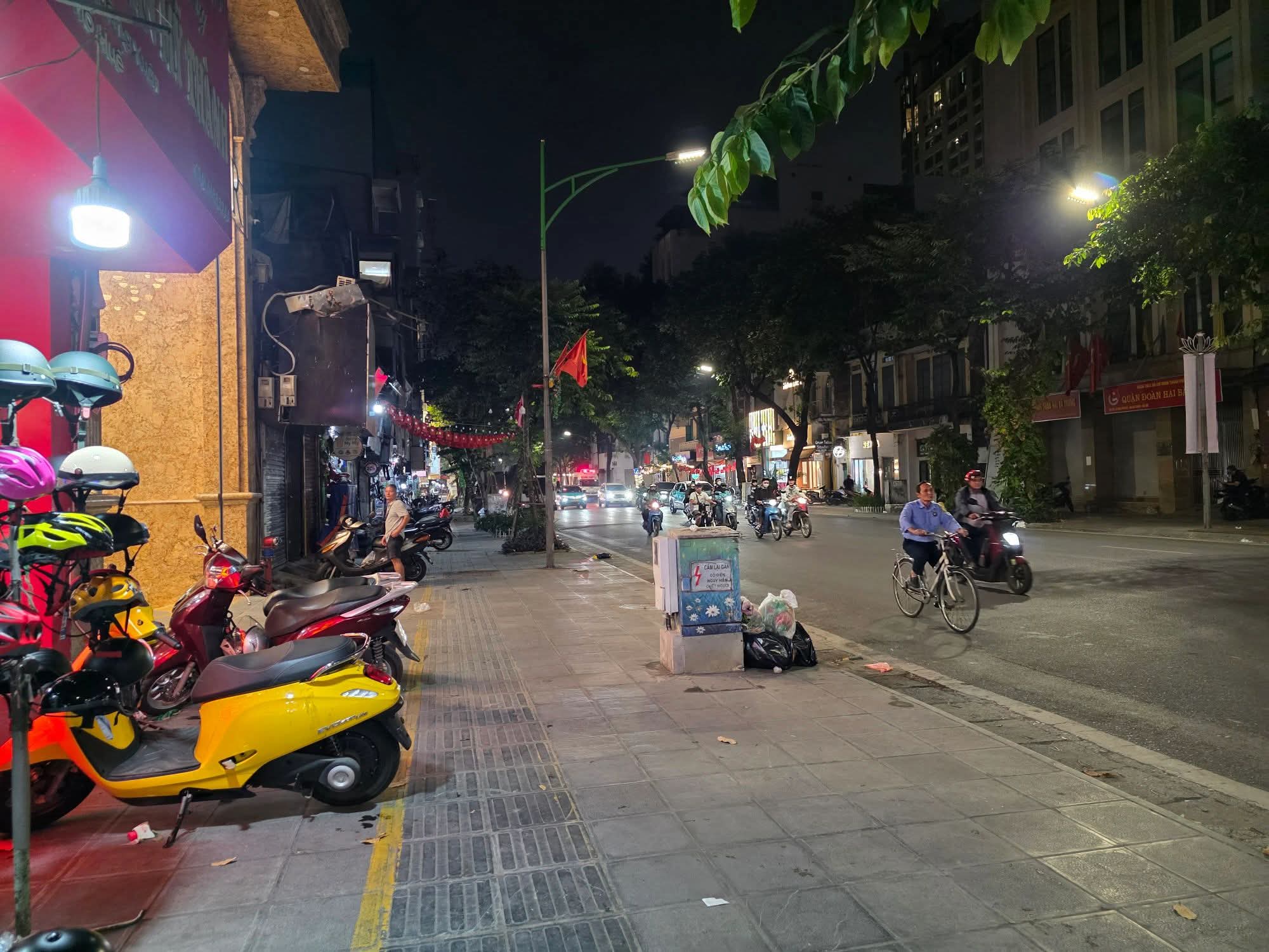 BÁN NHÀ MẶT PHỐ PHỐ HUẾ – HAI BÀ TRƯNG – 83M² – GIÁ 50 TỶ