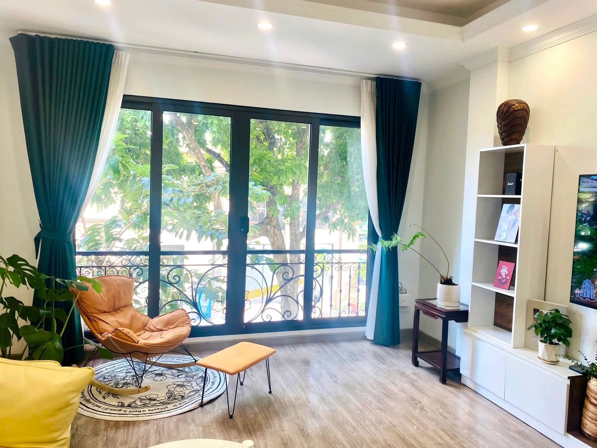 MẶT PHỐ PHẠM NGŨ LÃO – NHÀ MỚI ĐẸP – VỊ TRÍ ĐẮC ĐỊA – KINH DOANH – Ở SƯỚNG – HIẾM NHẤT HOÀN KIẾM