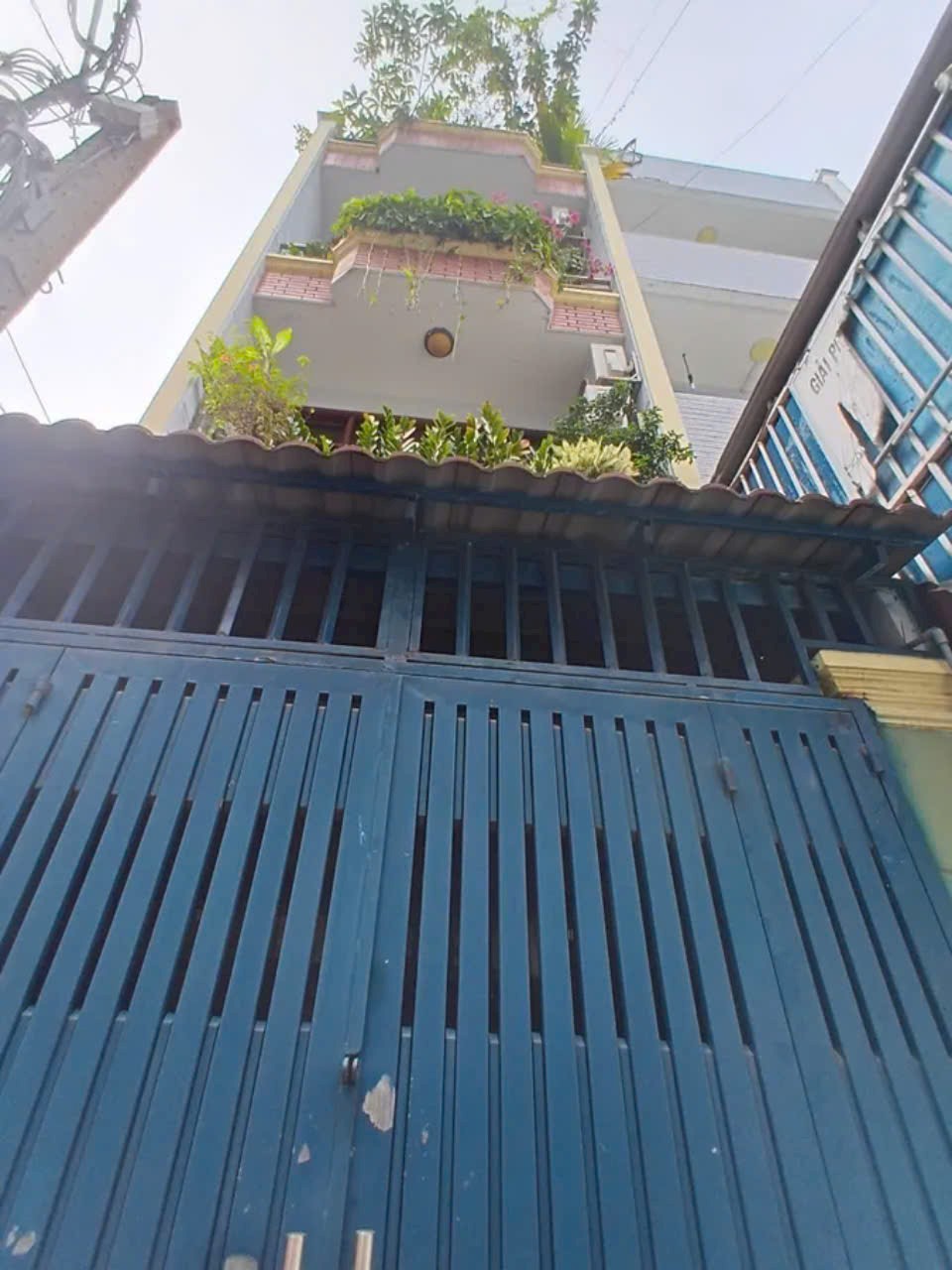 ALO ALO SIÊU PHẨM CMT8 Q10 TPHCM GIÁ 8 TỶ