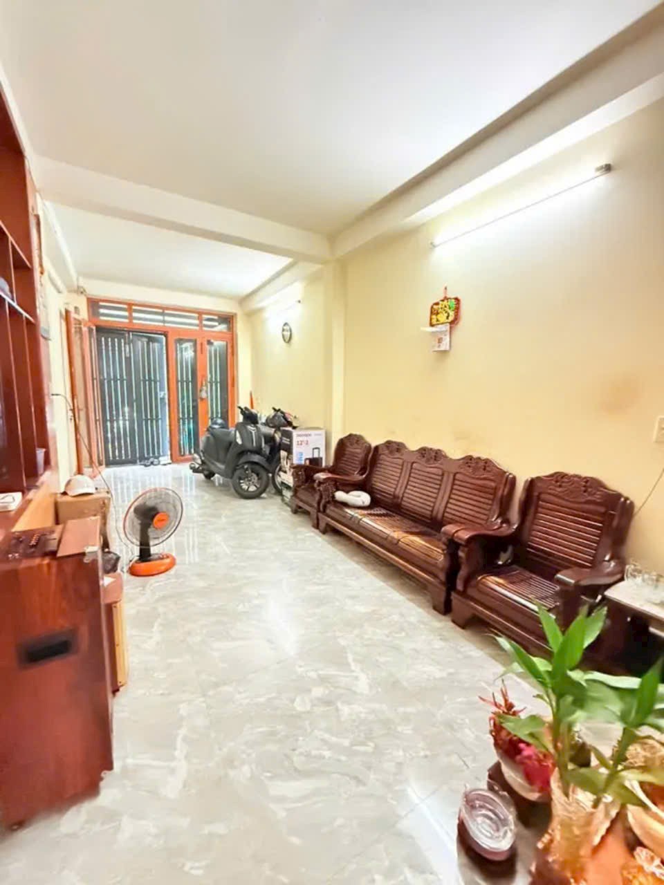 CƠ HỘI HIẾM – NHÀ ĐẸP KHU CƯ XÁ TỰ DO HẺM XE HƠI – 1 TRỤC RA CMT8 – GIÁ CHỈ 8 TỶ NHỈNH TL