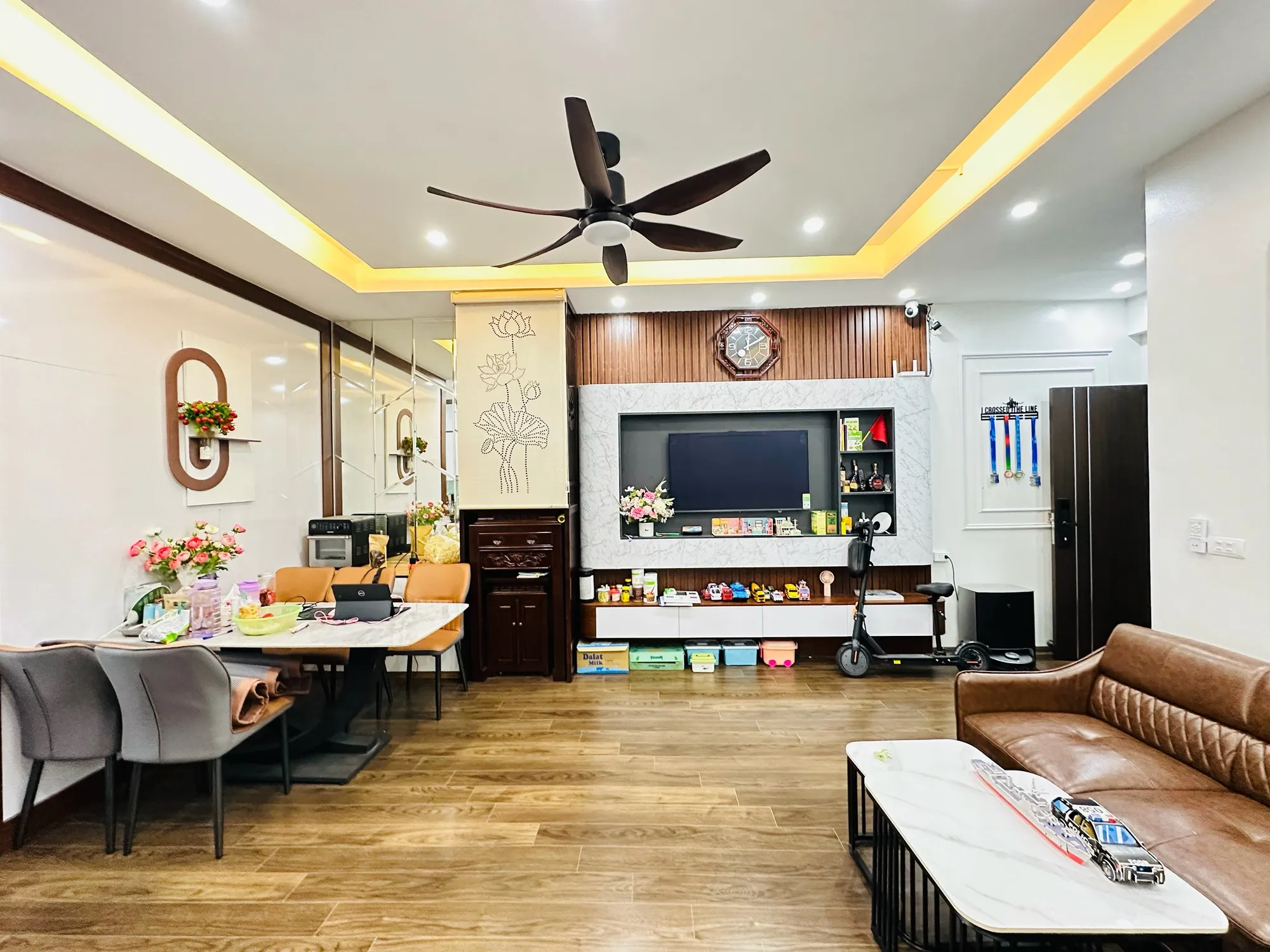 3 NGỦ + 2WC – FULL ĐỒ Ở NGAY – LÔ GÓC SIÊU THOÁNG