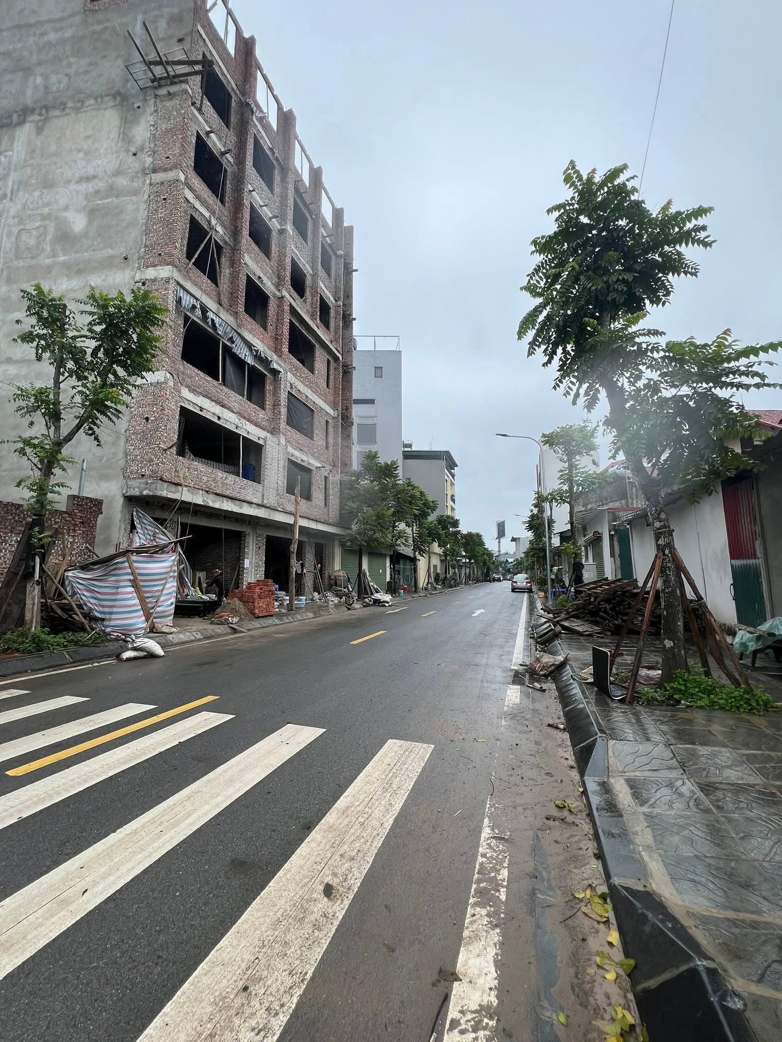 Bán Lô Đất Bát Khối Đường Trước Nhà 10M S 95M MT 5.8 Giá 16.5 tỷ