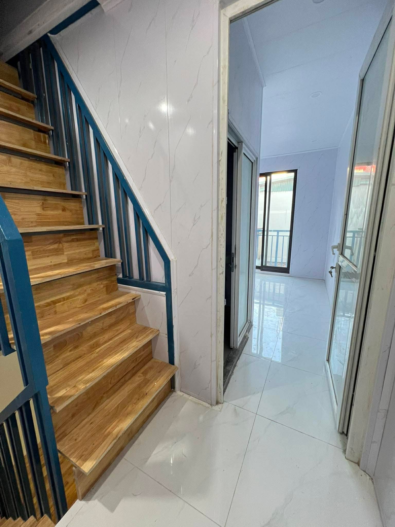 NHÀ THÔNG PHONG - TRUNG TÂM ĐỐNG ĐA - NHỎ XINH - TẦM TIỀN HIẾM