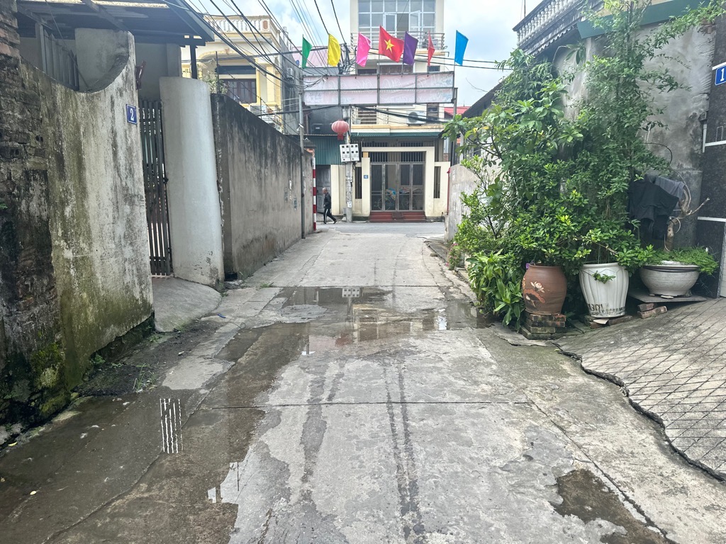 Bán 60m đất đường DƯƠNG ĐỨC HIỀN, GIA LÂM, nhỉnh 3 tỷ. ô tô vào đất.