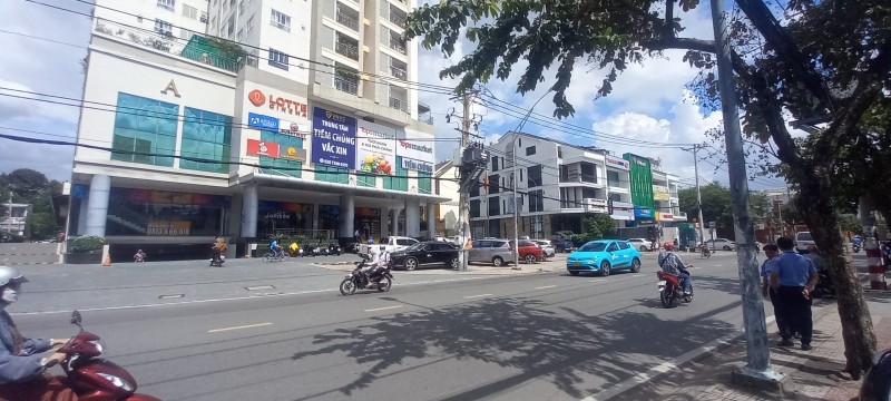 Mặt tiền Đặng Văn Bi, Thủ Đức, Gần Metro Thủ Đức, 440m2 - Giá thương lượng.