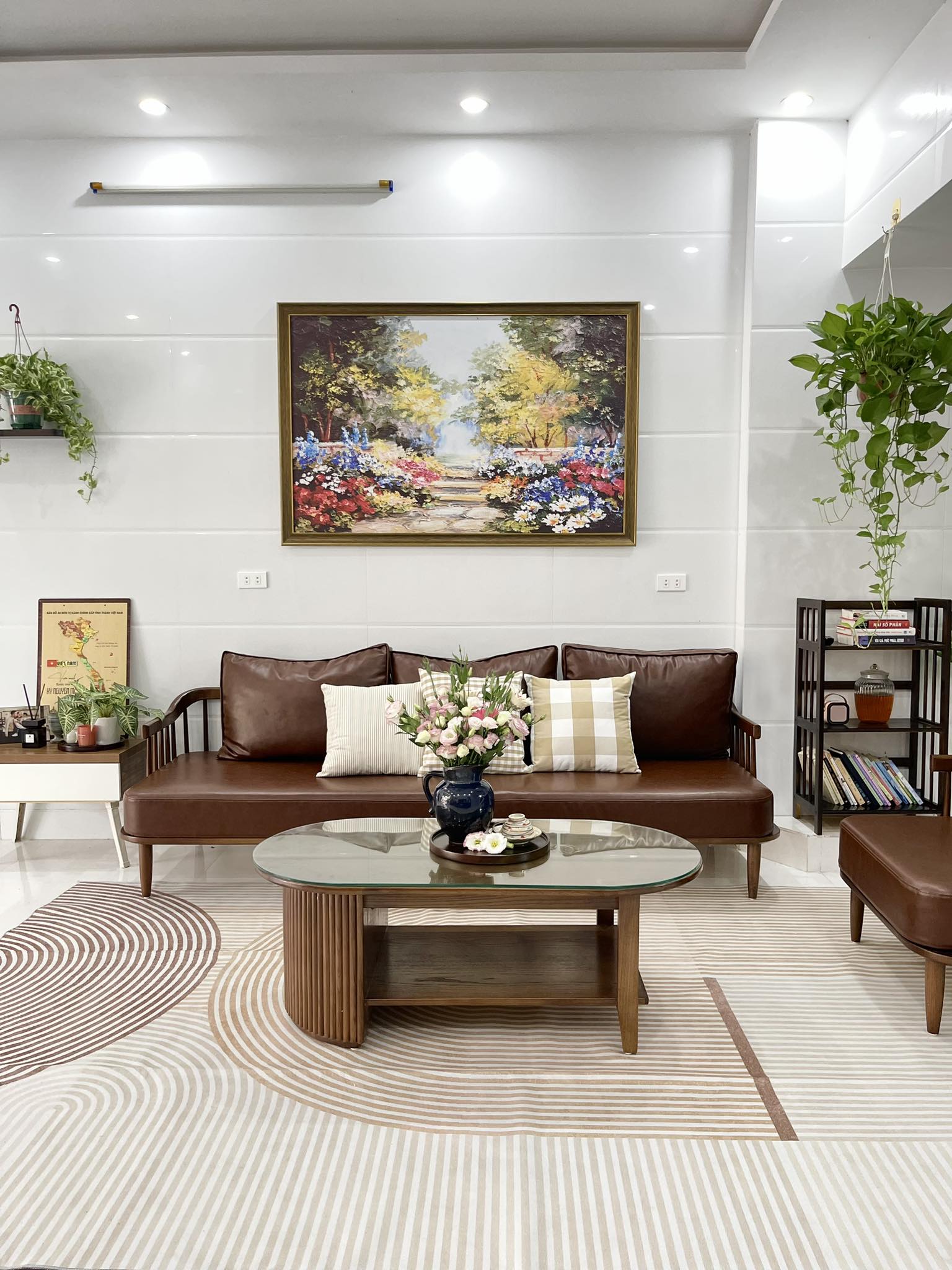 Nhà đẹp gần Minh Khai - Kim Ngưu - Thang máy - Gara ô tô - Ở hoặc kinh doanh, giá nhỉnh 18 tỷ