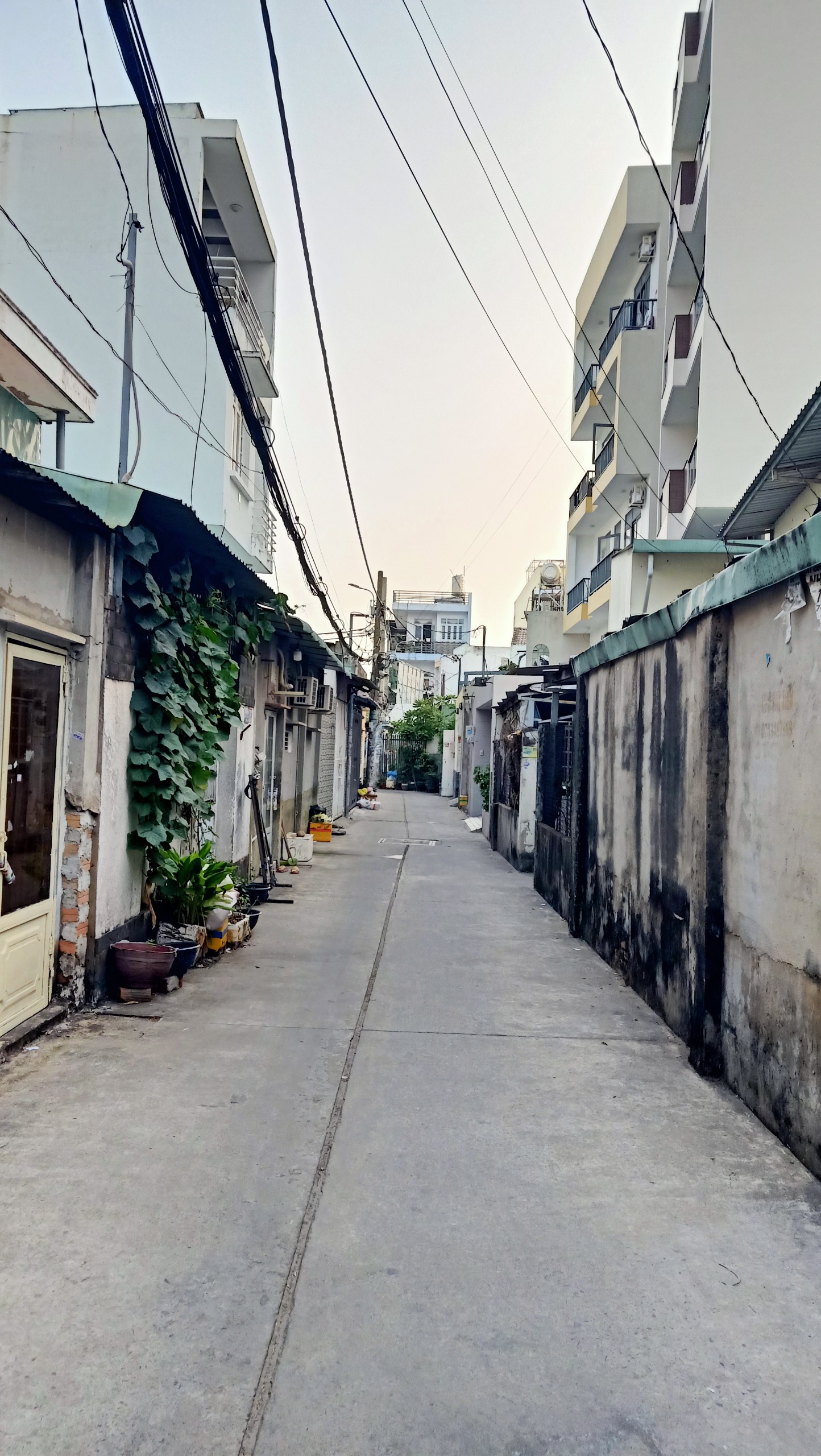 Nhà hẻm Tân Phú 57m2 2 tầng Sơn Kỳ Tân Kỳ Tân Quý, sổ hồng hiếm có, giá cực tốt.