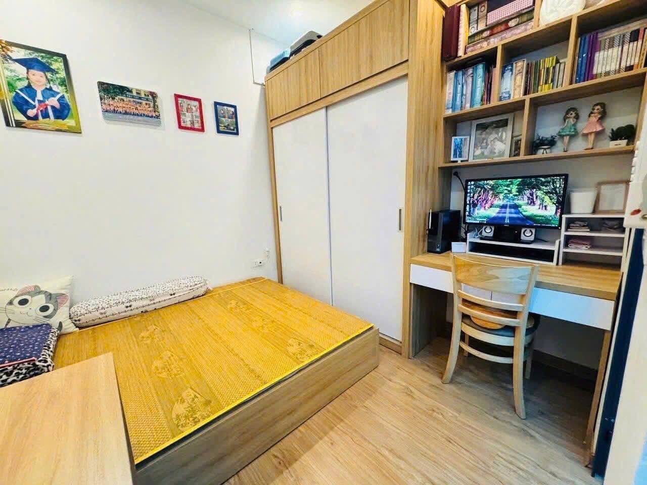 Bán nhà Khâm Thiên 9.2 tỷ 46m2 nhà mặt ngõ thoáng sáng