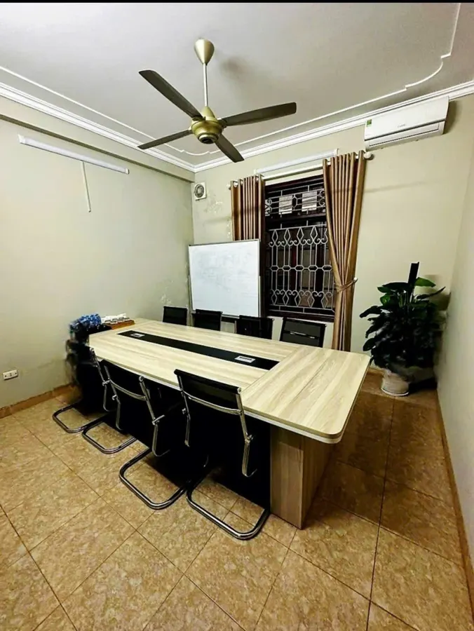 Bán Nhà Trung Kính. Cầu Giấy. Ô Tô. Vỉa Hè. DT 90m2. MT 4.2m. 4 Tầng. Giá 42.3 Tỷ.