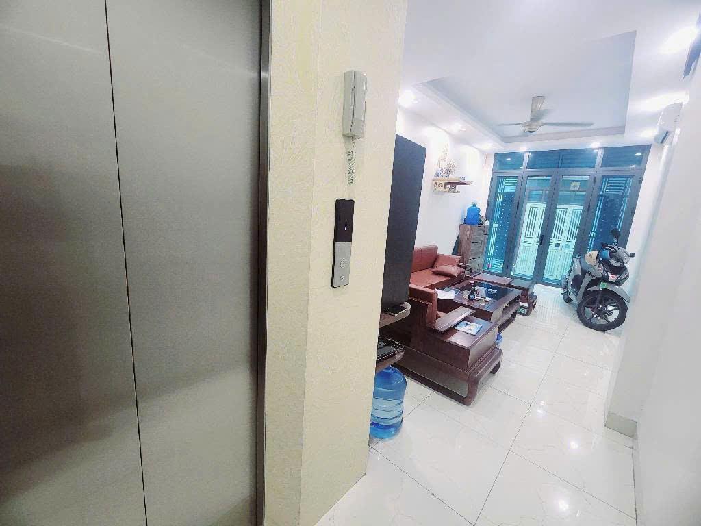 Nhà phố Bà Triệu – Trung tâm Hà Đông - Hà Nội - Vị trí hiếm – thuận tiện di chuyển