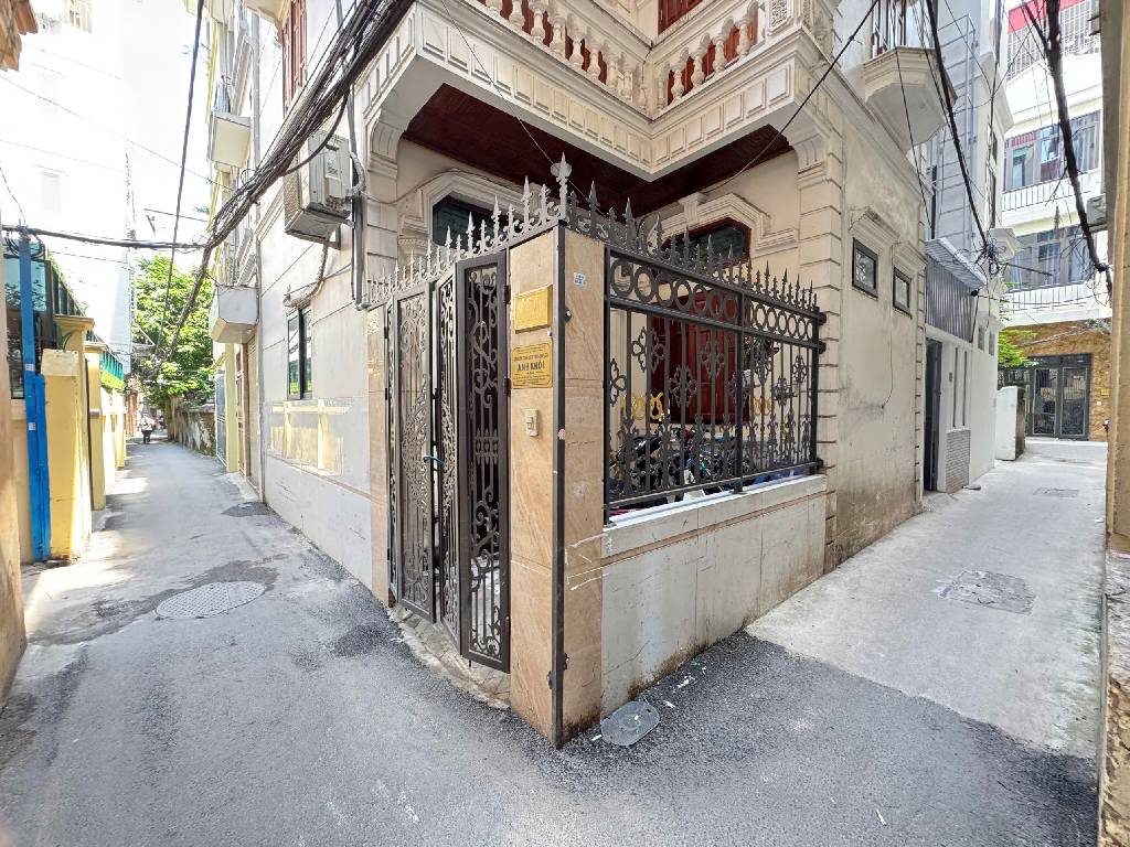 CCMN - TT CẦU GIẤY - CÁCH Ô TÔ 50M - GẦN NHIỀU TRƯỜNG ĐH - DÒNG TIỀN 40 TRIỆU/THÁNG _ 45M2