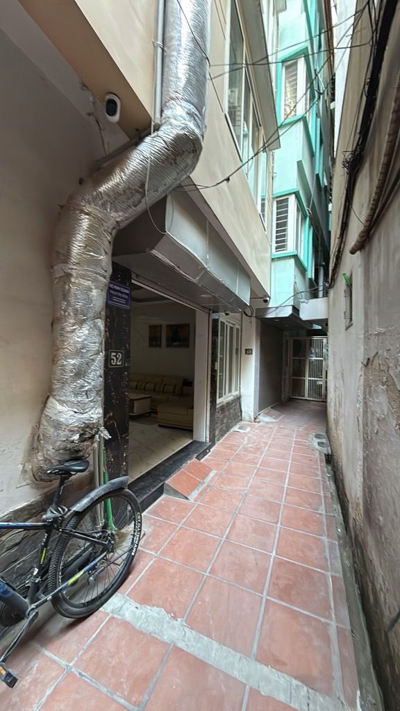 CỰC HIẾM DƯƠNG QUẢNG HÀM - NHÀ ĐẸP - GẦN Ô TÔ – THÔNG SANG PHỐ NGUYỄN VĂN HUYÊN_30/32M2