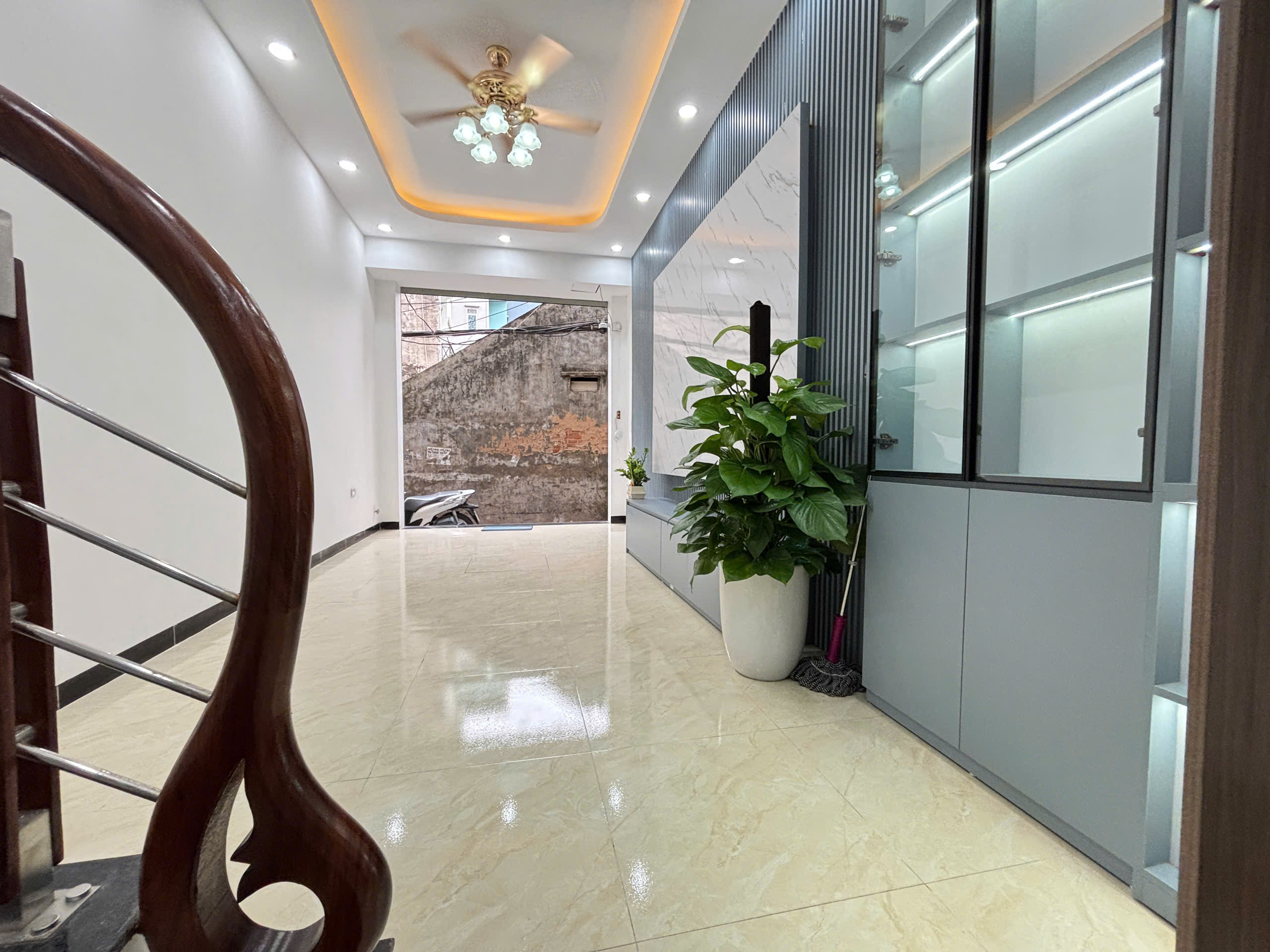 Bán nhà mặt ngõ thông – Kinh doanh được tại Mậu Lương - Kiến Hưng giá chỉ 7.x tỷ