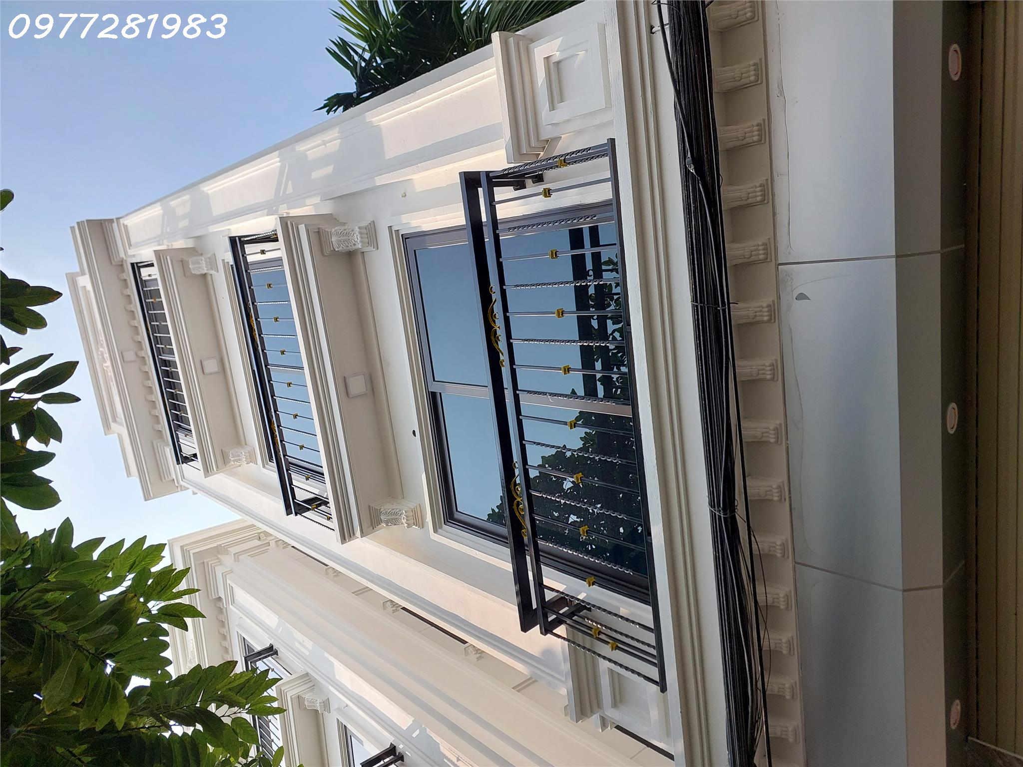 NHỈNH 4.X TỶ – NHÀ 5 TẦNG ĐẸP CẠNH NHỔN