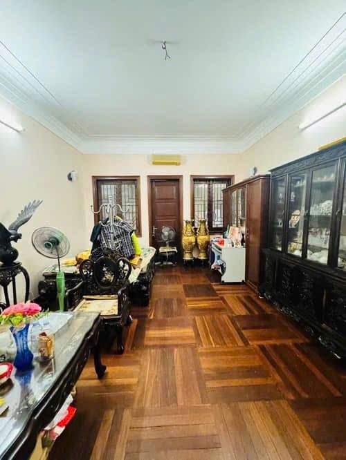 LÔ GÓC, NGÕ Ô TÔ 149 TRUNG KÍNH - Q.CẦU GIẤY, DT 60mx5T GIÁ CHÀO 20 TỶ