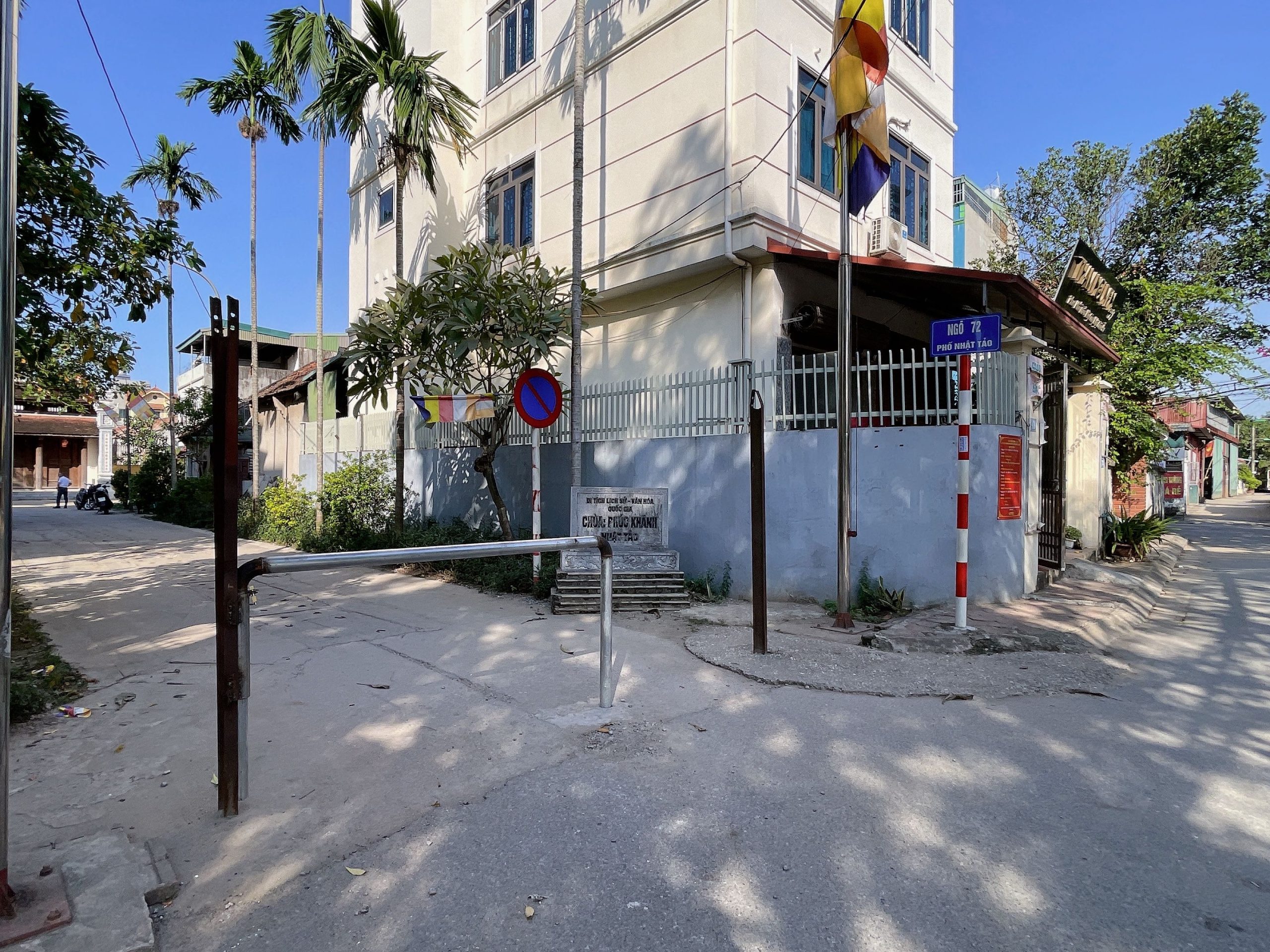 BÁN THỬA ĐẤT RẤT ĐẸP 1 MẶT TIỀN PHỐ VÀ 1 MẶT TIỀN NGÕ 15M Ô Tô TRÁNH - XÂY TOÀ CCMN KINH DOANH DÒNG TIỀN QUÁ TỐT