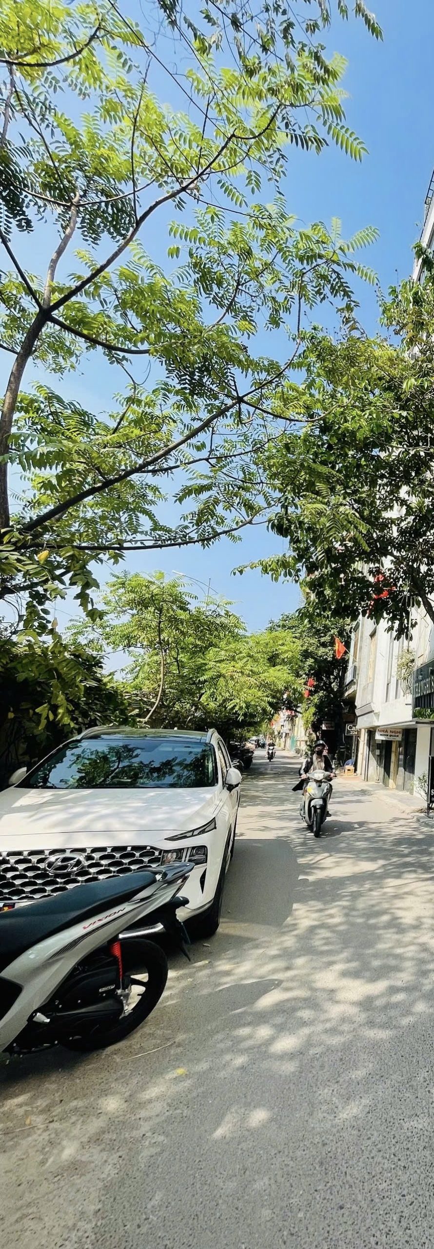 BÁN NHÀ MẶT PHỐ KINH DOANH ĐẮC ĐỊA-1 MẶT PHỐ-1 MẶT NGÕ Ô TÔ-KD SẦM UẤT NGÀY ĐÊM.