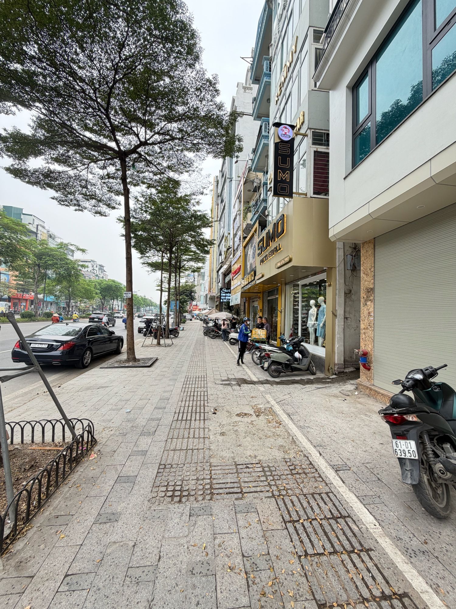 TOÀ NHÀ VĂN PHÒNG ĐẸP NHẤT PHỐ XÃ ĐAN 135M 8 TẦNG 2 MẶT PHỐ LLO GÓC VÍP NHẤT PHỐ XÃ ĐÀN TRUBG TÂM ĐỐNG ĐA