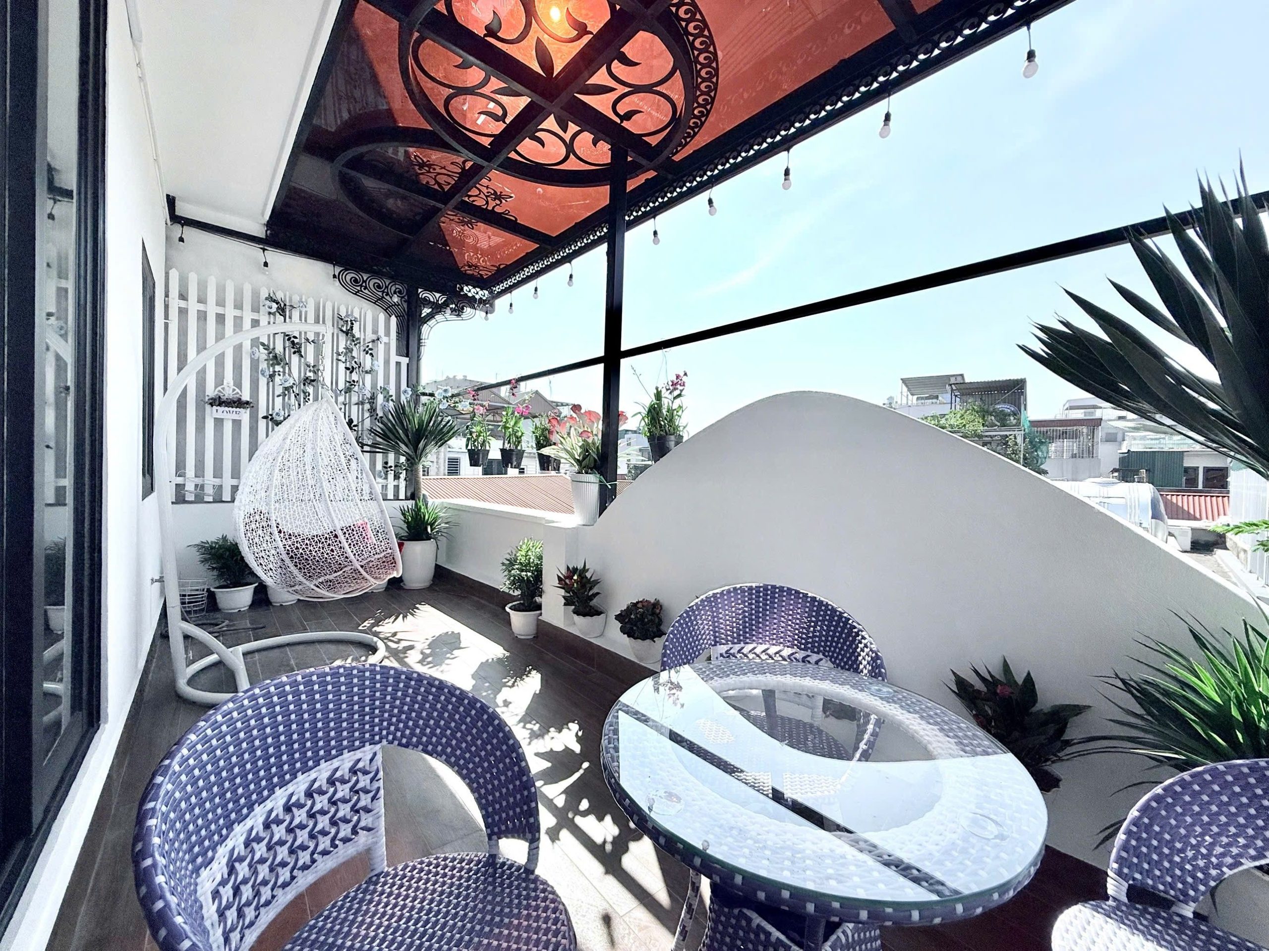 BÁN NHÀ 7 TẦNG THANG MÁY - FULL NỘI THẤT ĐẸP LONG LANH- KHÁCH MUA CHỈ VIỆC XÁCH VALI VỀ Ở