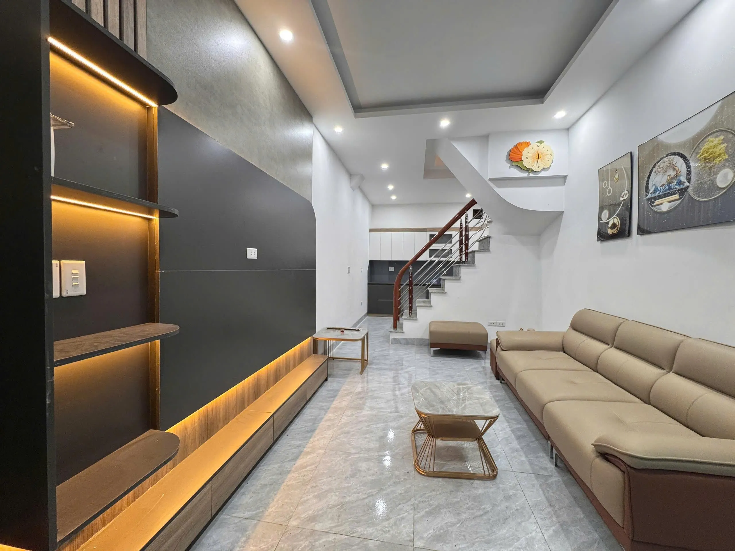 TAM TRINH NHÀ MỚI Ở LUÔN- SAU QUY HOẠCH RA MẶT PHỐ ĐẸP