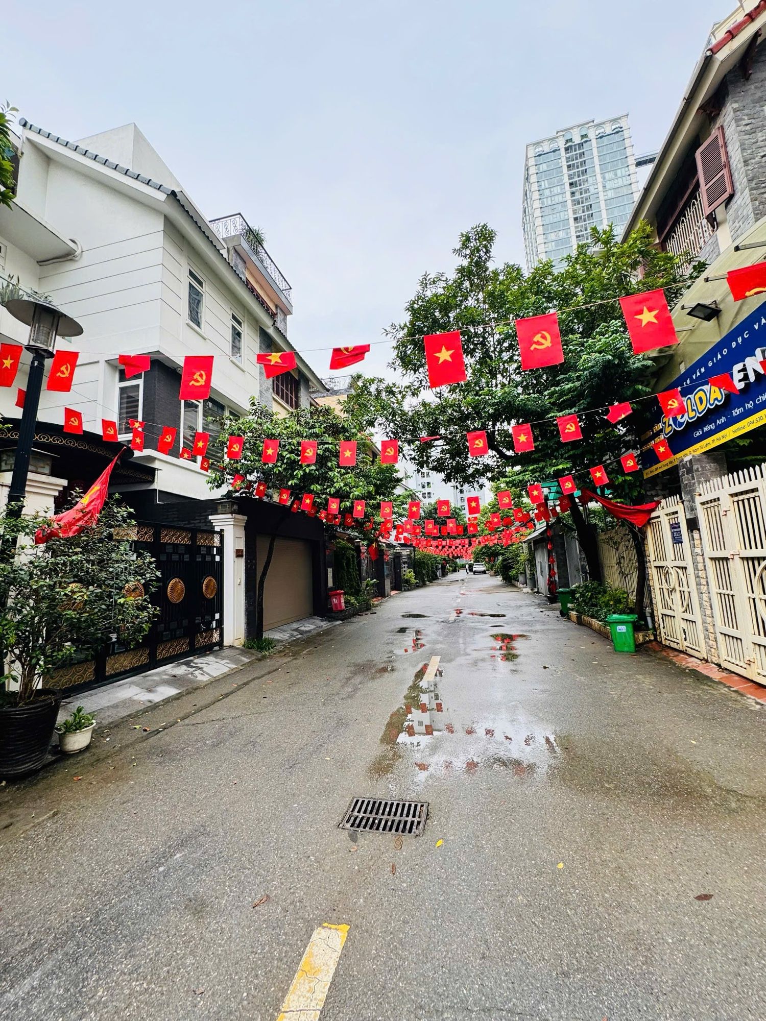 Nhà đẹp Tam Trinh 4 tầng x 85m được xây dựng trên mảnh đất đầu hồi 2 mặt tiền, diện tích 134m hướng Đông Nam dự án khu đô thị