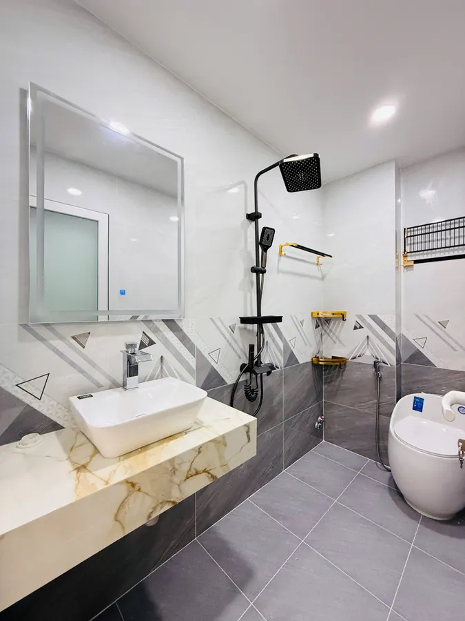 NHÀ MỚI ĐẸP – FULL NỘI THẤT – HẺM XE TẢI – SÁT MẶT TIỀN – P8, GÒ VẤP – GIÁ 10.2 tỷ ⚡️