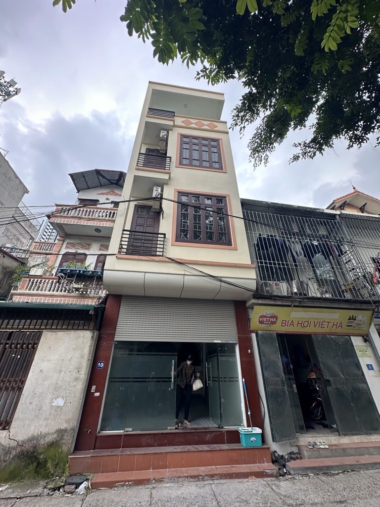 Bán nhà mặt phố yên sở 4 tầng dân xây ô chờ thang máy hoàng mai