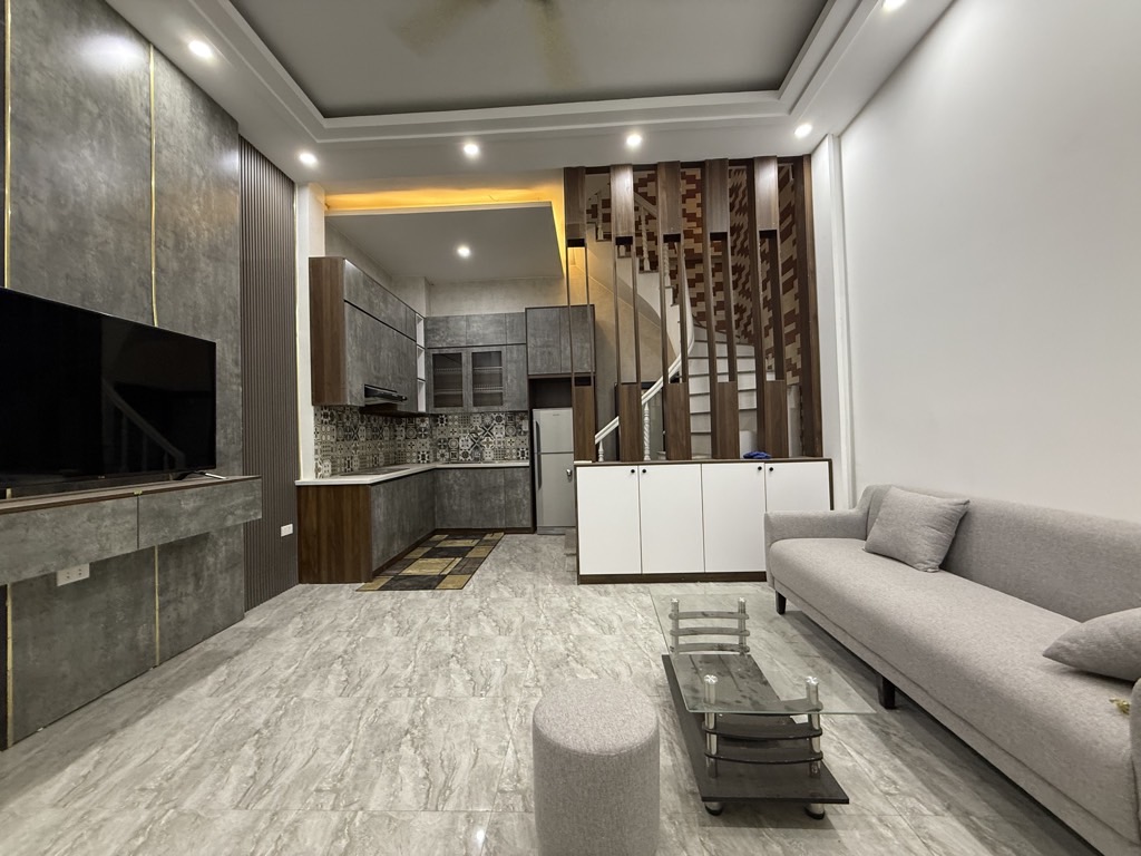 BÁN NHÀ ĐẸP NGỌC TRÌ LONG BIÊN, MỚI TINH, OTO ĐỔ CỬA,2 THOÁNG 34M NHỈNH 5 TỶ(TL)