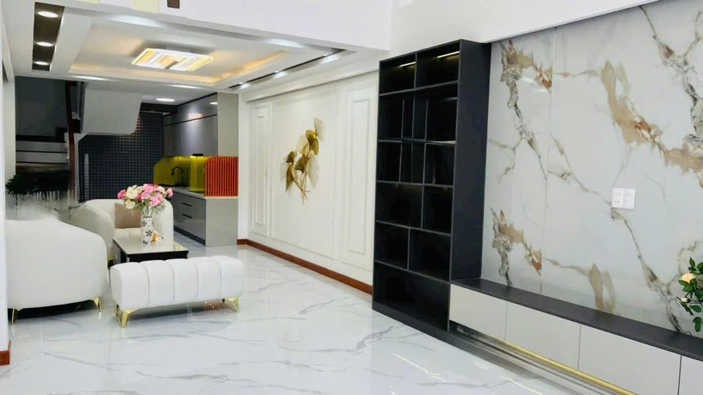 NHÀ MỚI ĐẸP XINH – VIP P2 QUẬN 10 – 55M² – 4 TẦNG – FULL NỘI THẤT CAO CẤP – GẦN NGÔ GIA TỰ. .