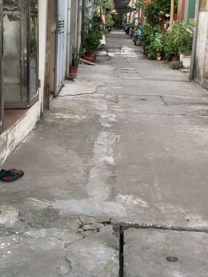 Cho thuê nhà cấp 4 tại Số nhà 58 ngõ 59 phố Sở Thượng, đường Tam Trinh quận Hoàng Mai, Hà Nội.