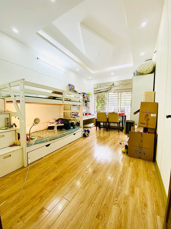 Bán Nhà Vũ Tông Phan. Thanh Xuân. Ô Tô. DT 35m2. MT 3.6m. 5 Tầng. Giá 9.96 Tỷ