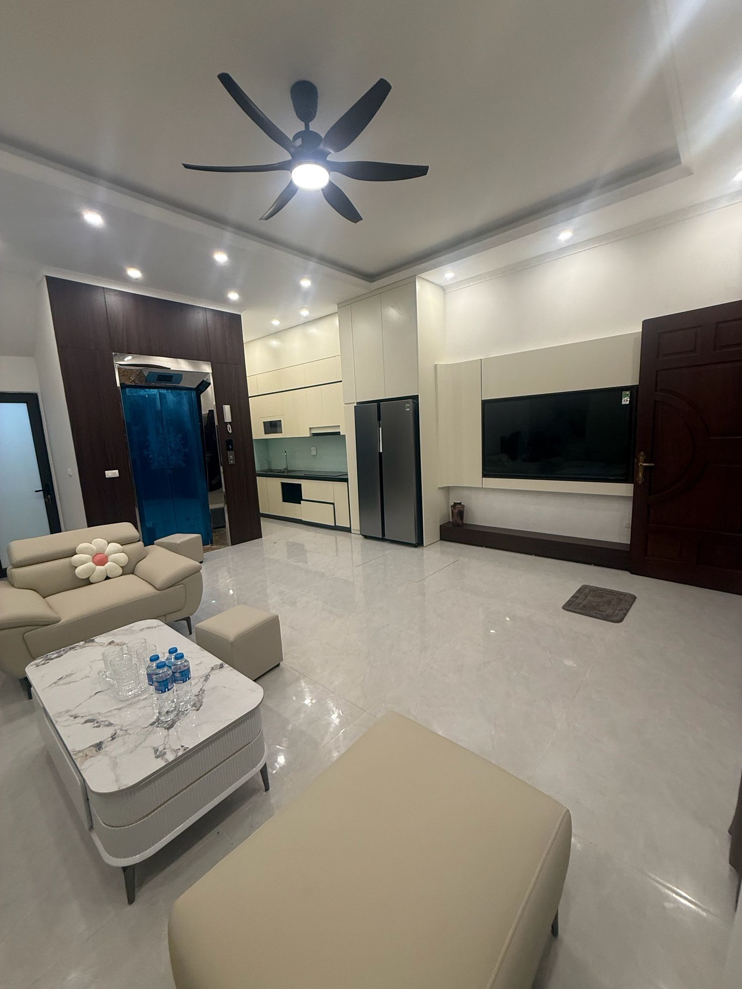 BÁN NHÀ LỆ MẬT – 50M² – 5 TẦNG – THANG MÁY – MẶT TIỀN 6M