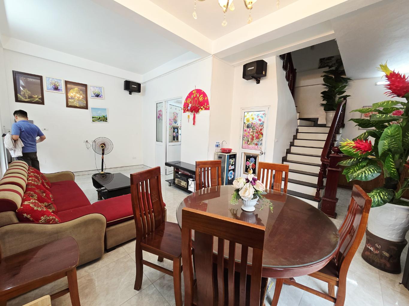 NHÀ ĐẸP DƯƠNG XÁ, GIA LÂM 75m, hơn 4 tỷ. DÂN XÂY, BA MẶT THOÁNG.