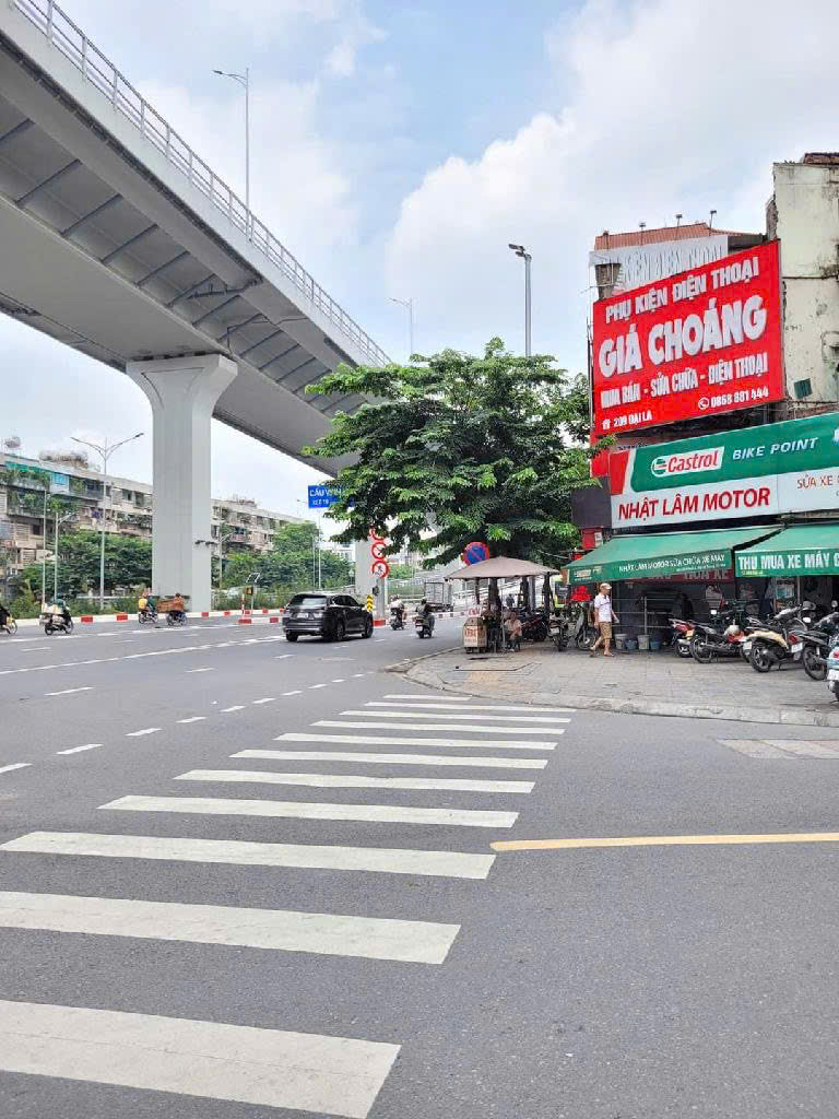 BÁN TÒA VĂN PHÒNG MẶT PHỐ VỌNG- ĐẠI LA-VỈA HÈ KINH DOANH SẦM UẤT-Ô TÔ DỪNG ĐỖ-130M- 9TẦNG- HƠN 60TỶ