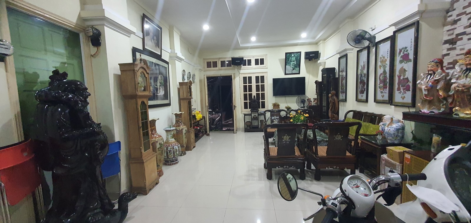 MẶT PHỐ ĐỖ NGỌC DU – VỈA HÈ RỘNG – KINH DOANH – DÒNG TIỀN ỔN ĐỊNH – CHỈ 24,5 TỶ!