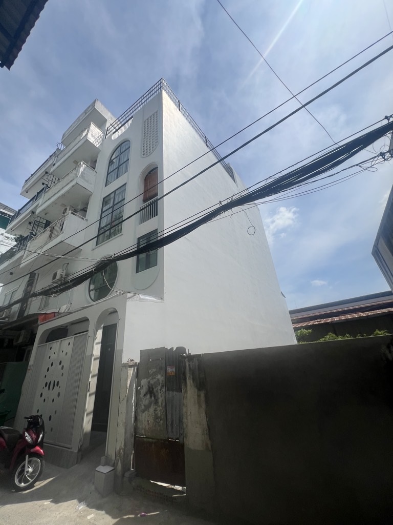 CHDV 5 TẦNG – OTO ĐẬU TRƯỚC CỬA THU NHẬP KHỦNG 800TR/NĂM – BÙI VĂN BA, Q7