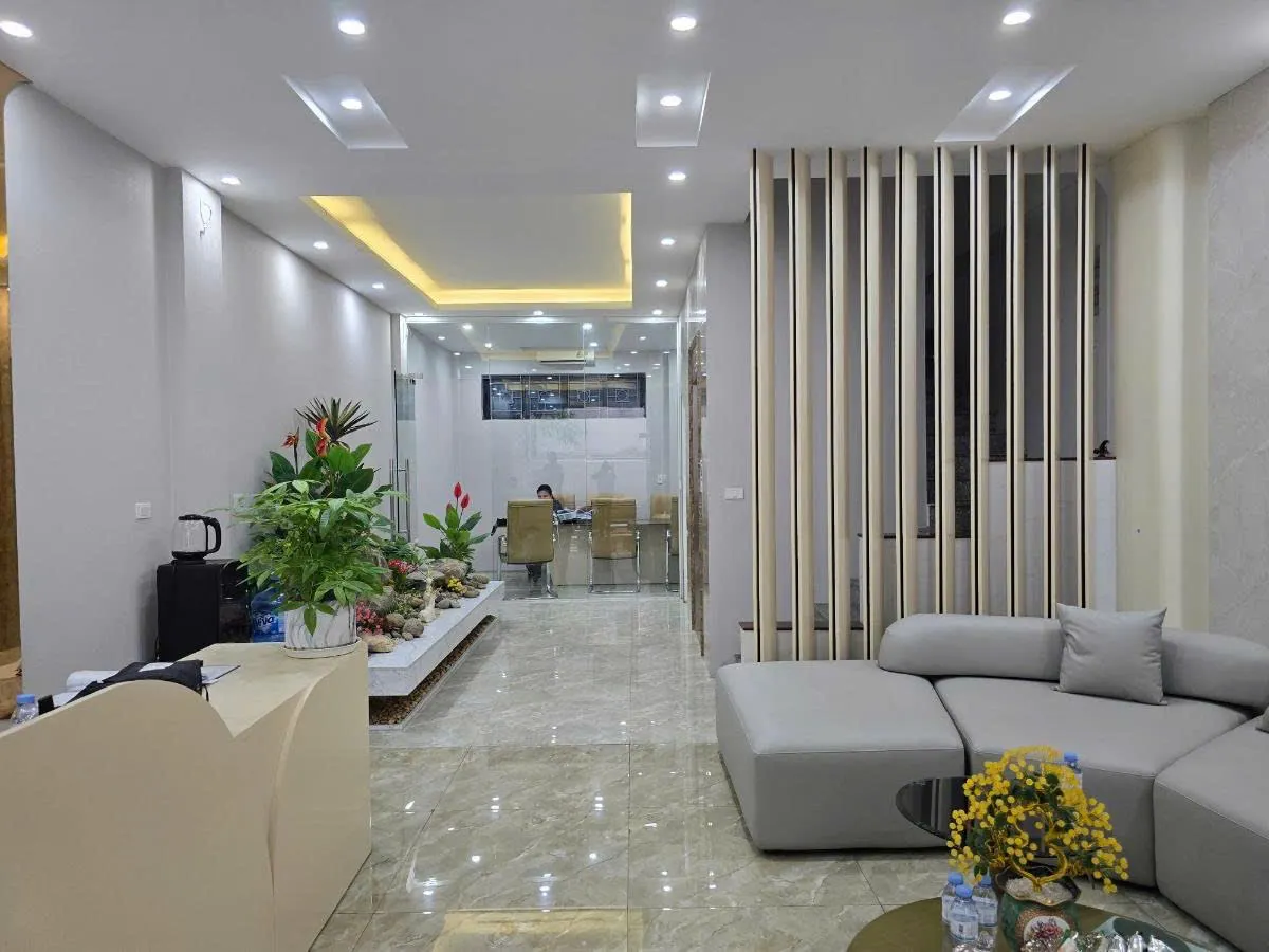 phân lô 90 phố Nguyễn Tuân 72m², 6 tầng, MT 5.5m thang máy, ô tô tránh vỉa hè