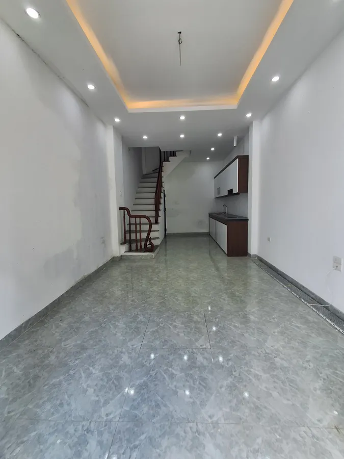 nhà đẹp nam từ liêm ô tô đõ cửa kinh doanh hay ở đều hợp lý