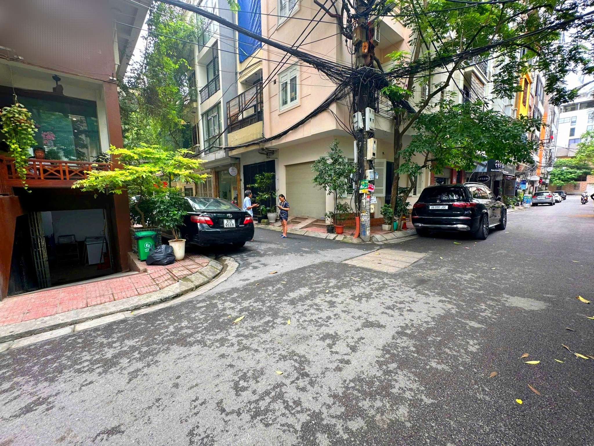 Siêu hiếm, bán nhà Đào Tấn ô tô vào nhà, 80m ở sướng, 26 tỷ