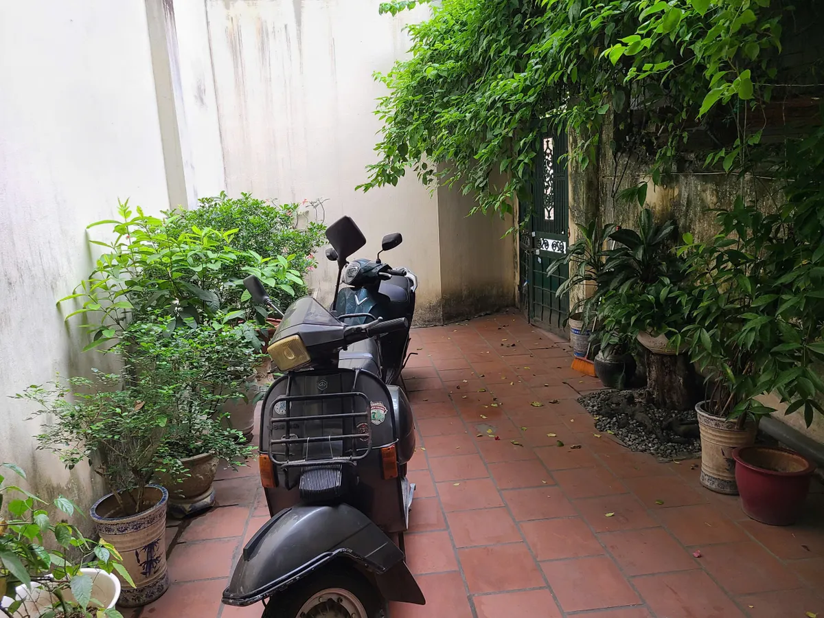 [174] SIÊU HIỂM BÁN ĐẤT TẶNG NHÀ 2 TẦNG TẠI HỒ ĐẮC DI TT ĐỐNG ĐA, DT 118M2, MT 3.5M. GIÁ CHỈ 23.9 TỶ