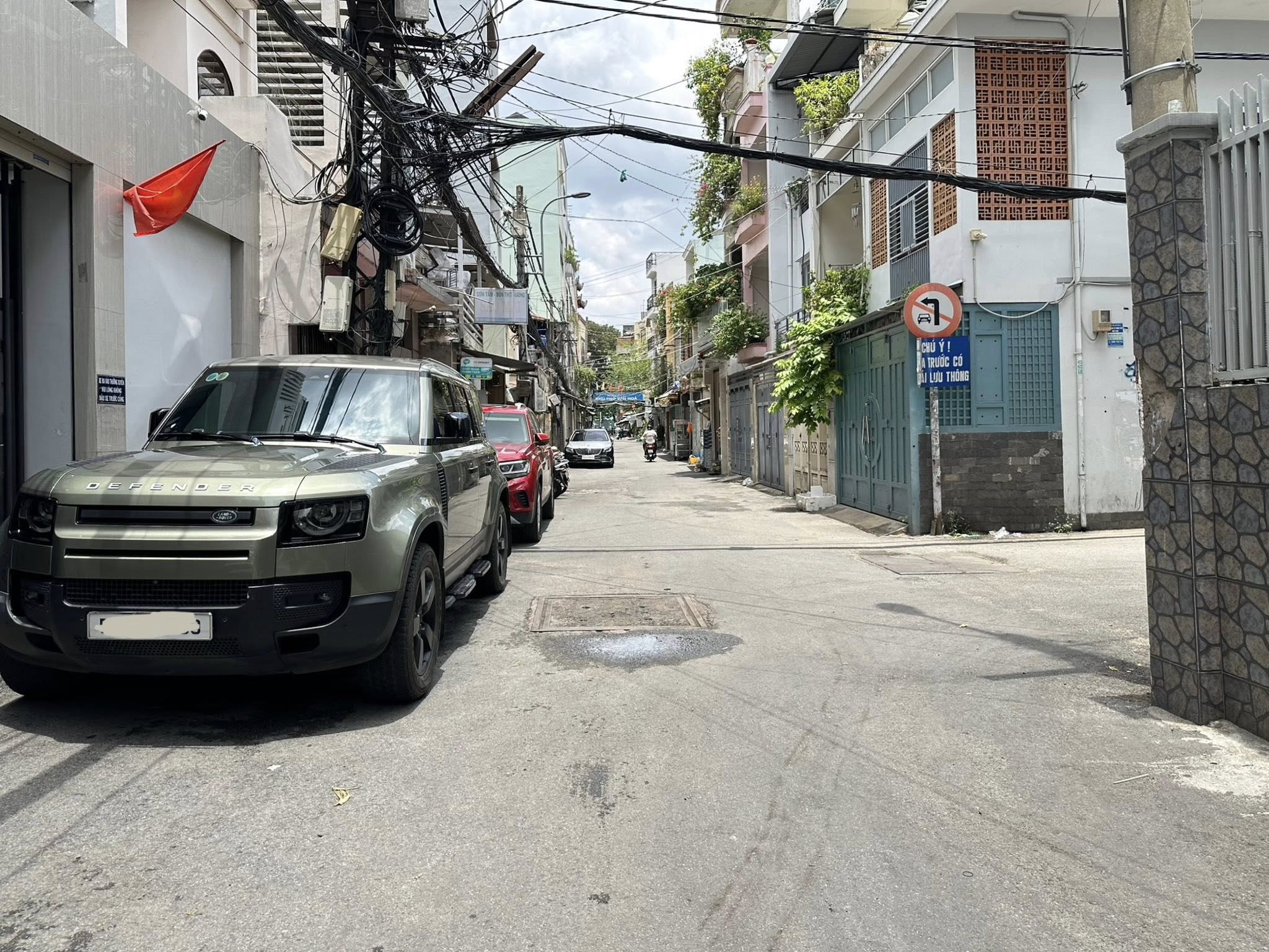 PHẢI NHANH! VỈA HÈ Ô TÔ TRÁNH, PHÂN LÔ PHƯƠNG CANH 50M2X6T, T/MÁY, Ở+ VĂN PHÒNG,12 TỶ