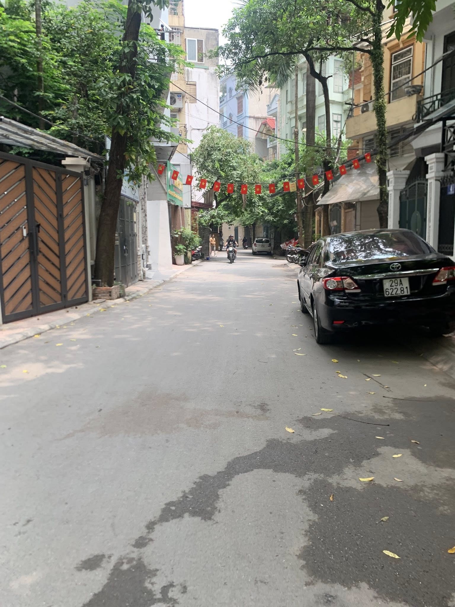 BÁN NHÀ MỚI ĐẸP PHÂN LÔ Ô TÔ TRÁNH LĨNH NAM - HOÀNG MAI 68M2 - 7 TẦNG THANG MÁY GIÁ CHỈ 23 TỶ