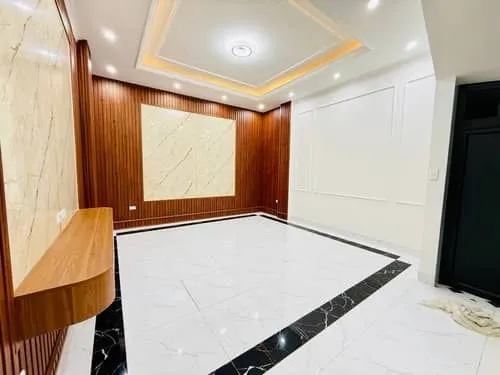 (926) PHÂN LÔ CÁN BỘ LÊ TRỌNG TẤN 57m², 5 TẦNG, Ô TÔ TRÁNH, THANG MÁY, Ở SƯỚNG HOẶC KINH DOANH ĐỈNH