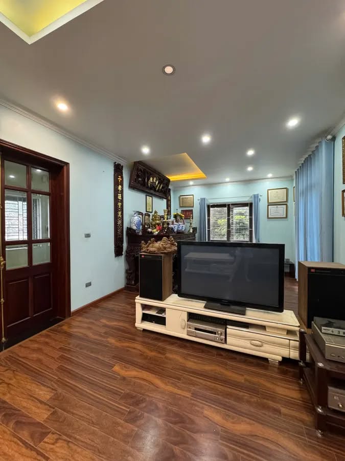 Bán nhà Hoàng Văn Thái – Vương Thừa Vũ – Lô góc siêu thoáng, trung tâm Ngã Tư Sở